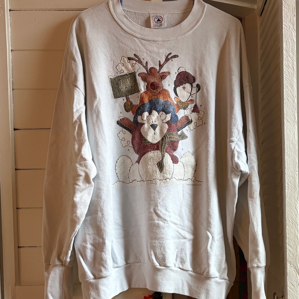 Delta Men's White Crewneck Sweater with Festive Graphic